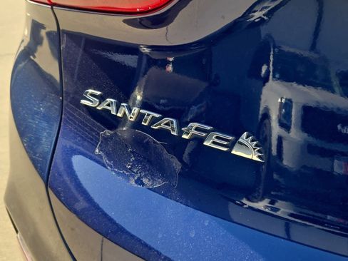 Used 2020 Hyundai Santa Fe SEL image 11