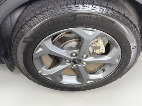 Used 2025 Ford Escape ST-Line FWD image 11