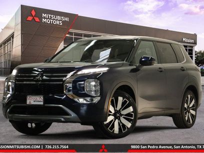 New 2026 Mitsubishi Outlander SE