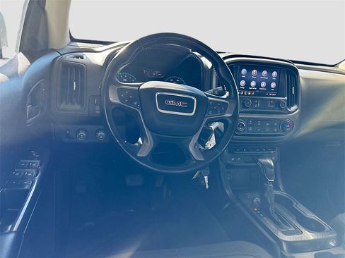 Used 2022 GMC Canyon AT4 image 21