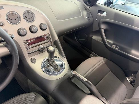 Used 2008 Pontiac Solstice Convertible w/ Preferred Package RWD image 19