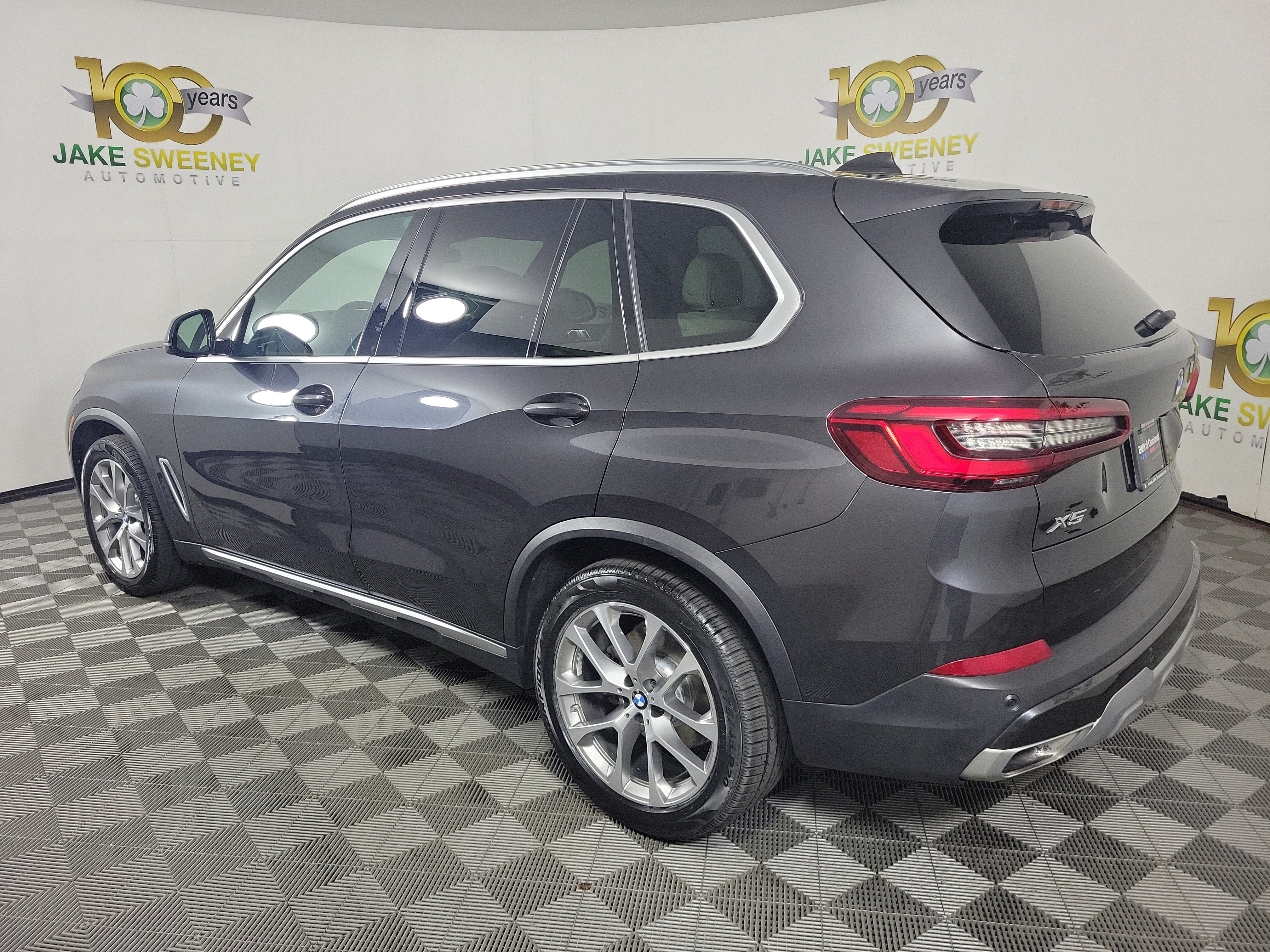 Used 2020 BMW X5 xDrive40i w/ Premium Package AWD/4WD image 5