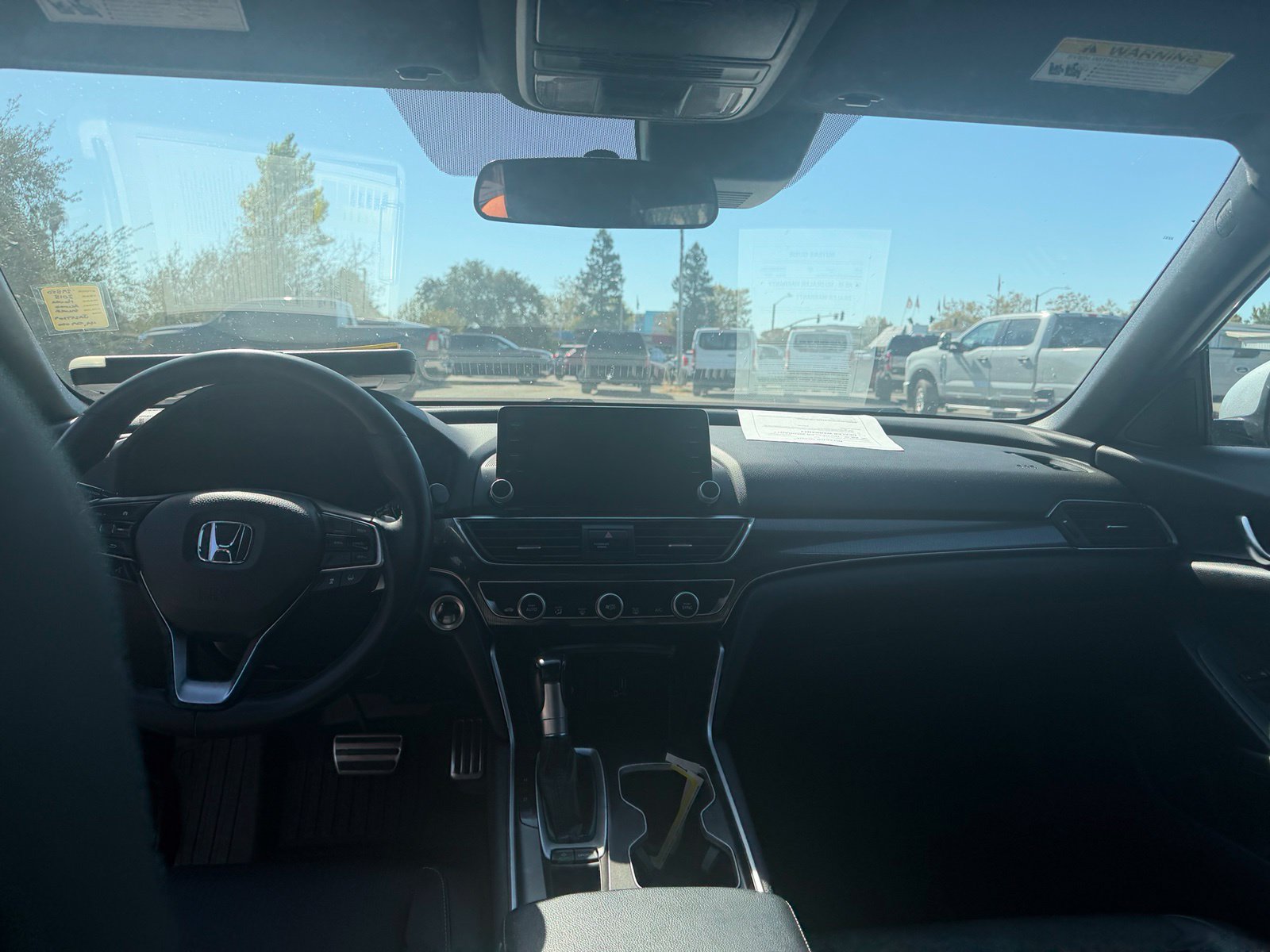 Used 2018 Honda Accord Sport image 11