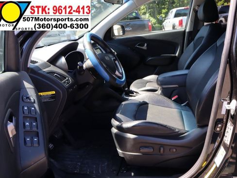 Used 2015 Hyundai Tucson SE FWD image 14