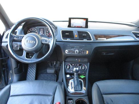 Used 2018 Audi Q3 2.0T Premium Plus w/ Premium Plus Package image 70