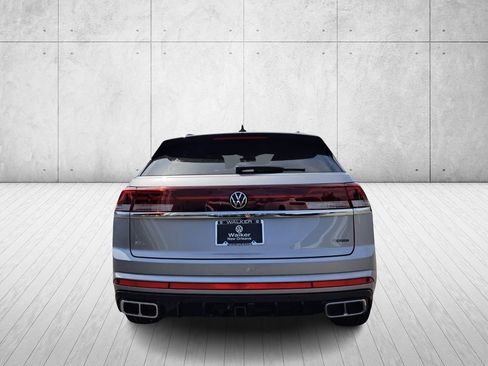 New 2026 Volkswagen Atlas Cross Sport SEL Premium R-Line image 6