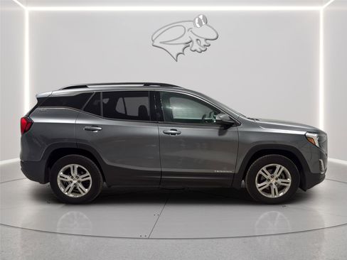 Used 2019 GMC Terrain SLE w/ Driver Convenience Package AWD/4WD image 7