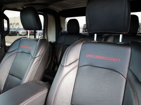 Used 2022 Jeep Gladiator Rubicon w/ LED Lighting Group image 31