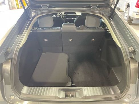 Used 2025 Toyota Prius LE FWD image 24