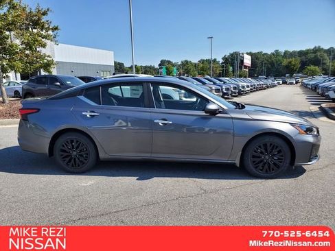 New 2025 Nissan Altima 2.5 SV w/ SV Special Edition Package image 2