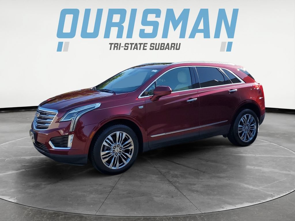 Used 2017 Cadillac XT5 Premium Luxury FWD image 2