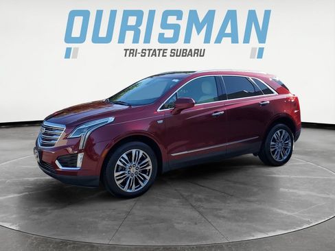 Used 2017 Cadillac XT5 Premium Luxury FWD image 2
