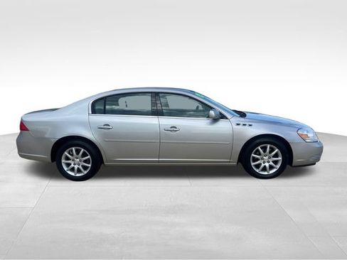 Used 2007 Buick Lucerne CXL w/ Luxury Package FWD image 8