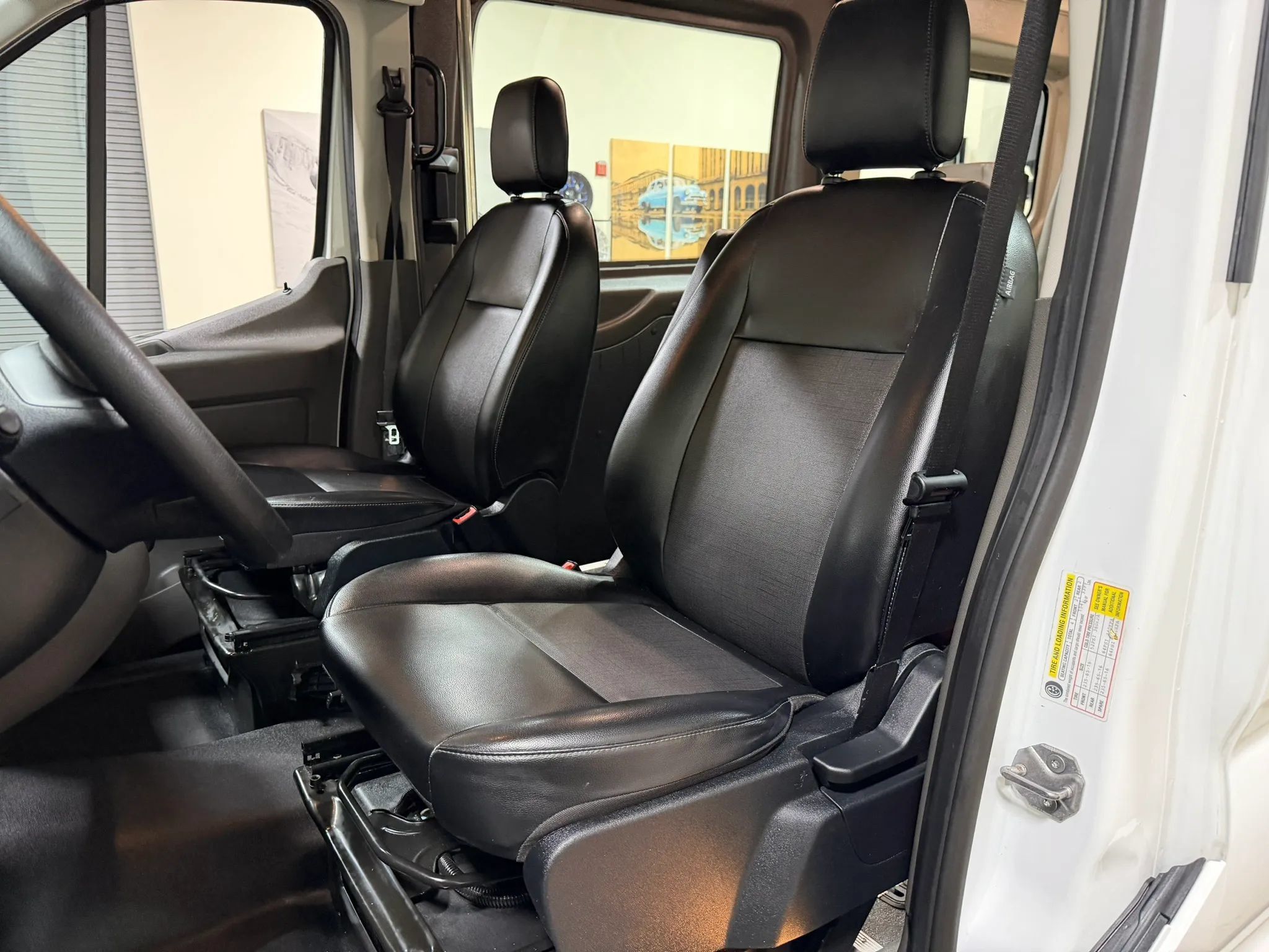 Used 2020 Ford Transit 150 Medium Roof RWD image 34
