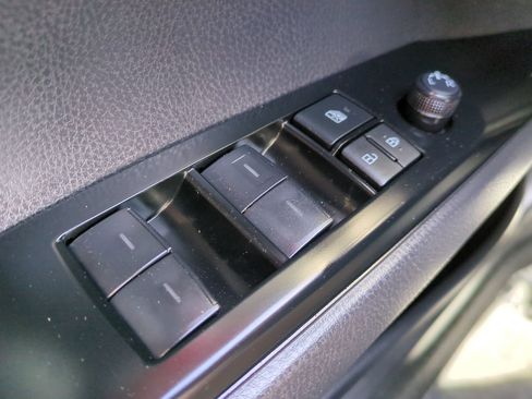 Used 2026 Toyota Camry SE w/ Convenience Package FWD image 21