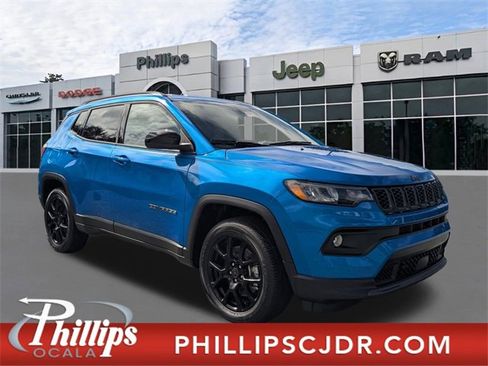 New 2026 Jeep Compass Latitude image 1