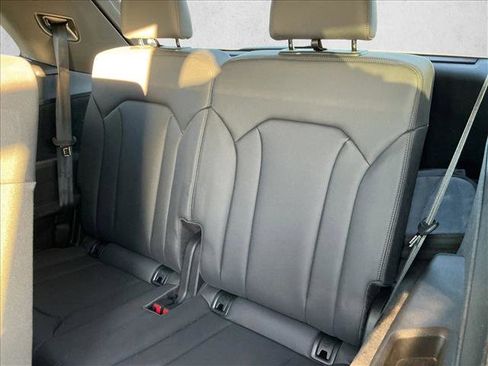 Used 2022 Audi Q7 2.0T Premium Plus image 14