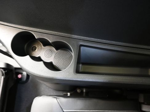 New 2026 Volkswagen Atlas SE image 19