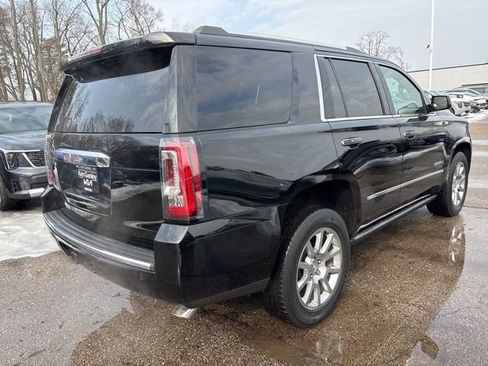 Used 2017 GMC Yukon Denali w/ Open Road Package image 5