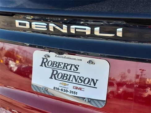 Used 2024 GMC Acadia Denali w/ Super Cruise Package image 39