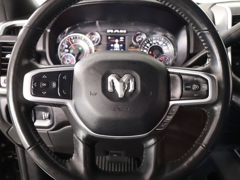 Used 2023 RAM 2500 Big Horn w/ Night Edition AWD/4WD image 3