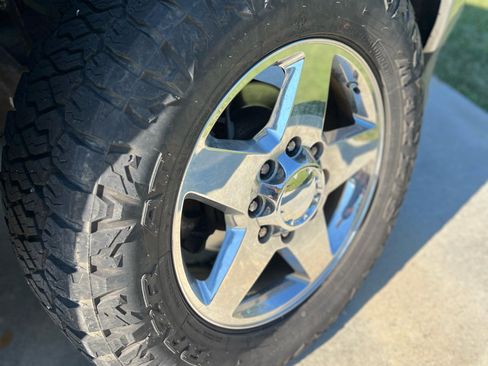 Used 2015 GMC Sierra 2500 Denali w/ Duramax Plus Package image 19