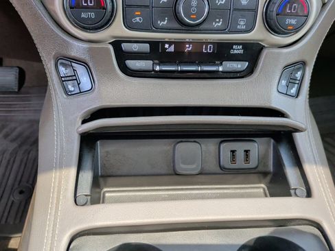 Used 2018 GMC Yukon Denali w/ Denali Ultimate Package AWD/4WD image 37