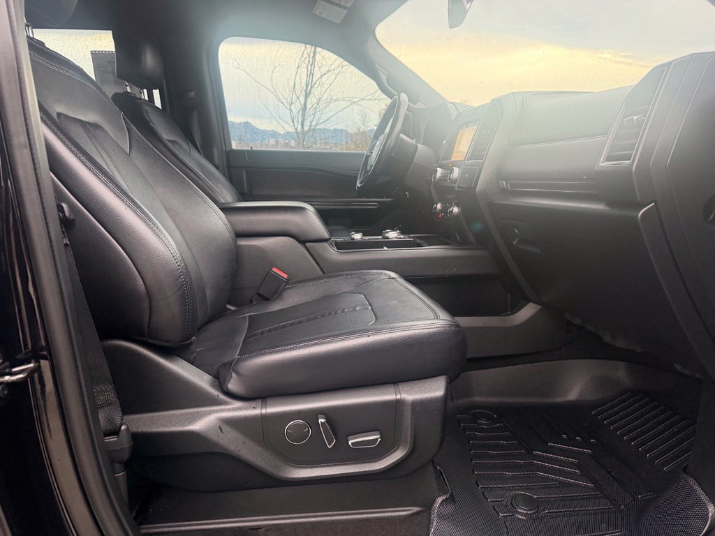 Used 2019 Ford Expedition Max Limited AWD/4WD image 29