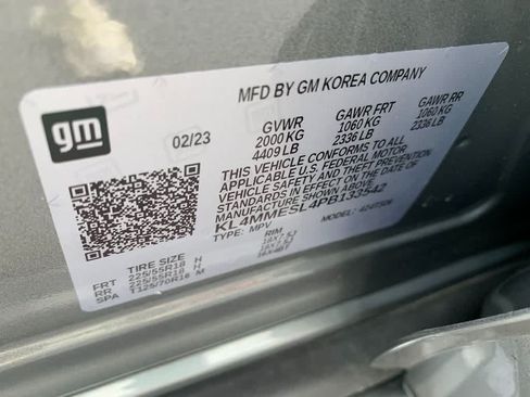 Used 2023 Buick Encore GX Select w/ Sport Touring Package AWD/4WD image 28
