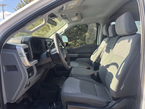 Used 2024 Ford F250 XLT w/ FX4 Off-Road Package AWD/4WD image 14