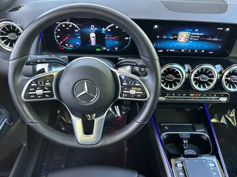 Certified 2023 Mercedes-Benz EQB 300 4MATIC image 34