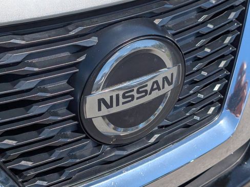 Used 2019 Nissan Rogue SL image 21