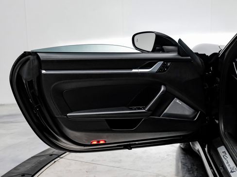 Used 2020 Porsche 911 Carrera 4S image 68