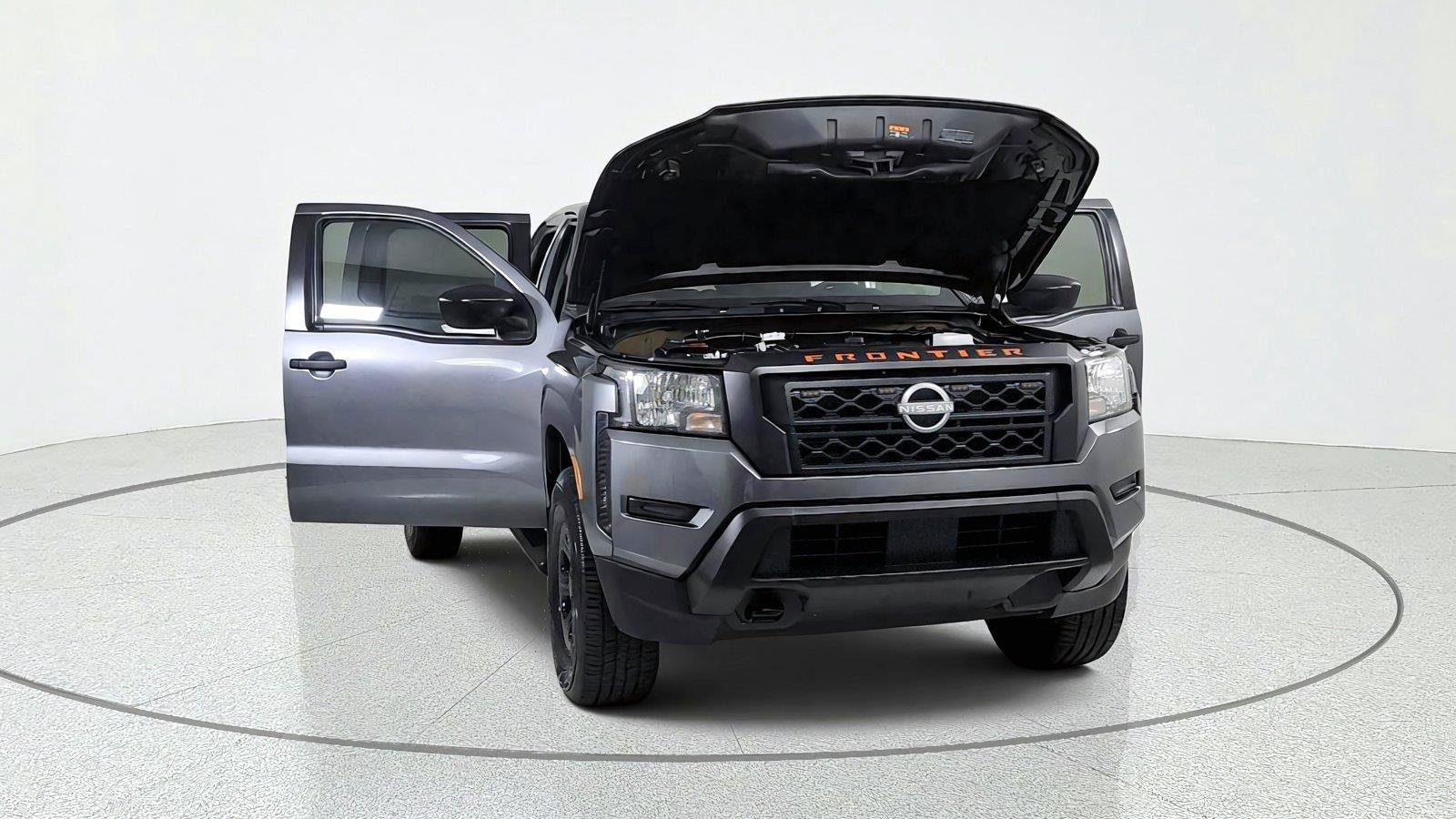 Used 2024 Nissan Frontier S w/ Technology Package AWD/4WD image 9
