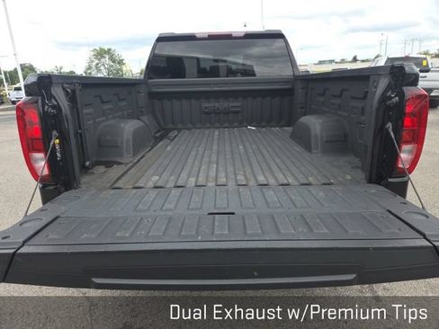 Used 2022 GMC Sierra 1500 Elevation w/ X31 Off-Road Package AWD/4WD image 34