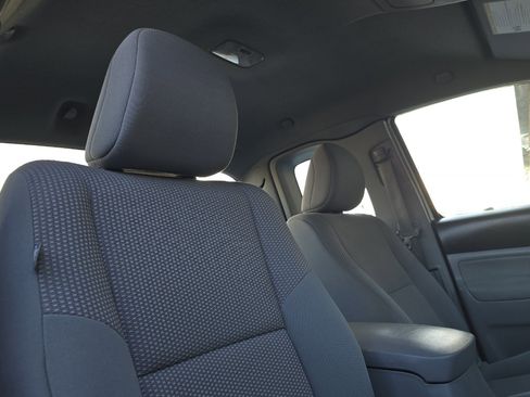 Used 2011 Toyota Tacoma PreRunner image 13