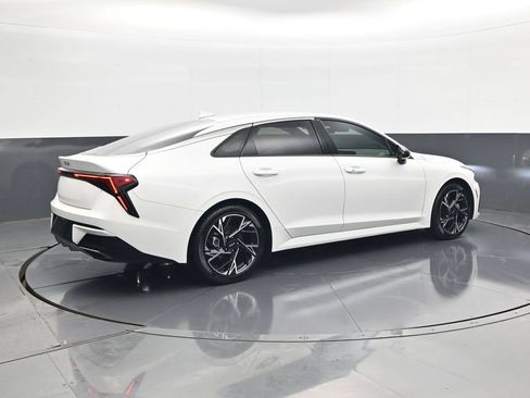 Used 2025 Kia K5 GT-Line AWD/4WD image 9
