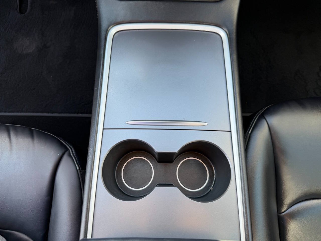 Used 2022 Tesla Model 3 Long Range AWD/4WD image 25