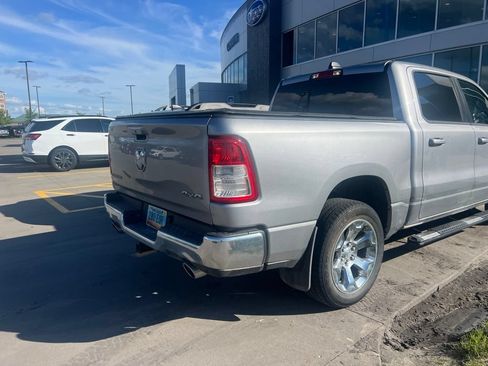 Used 2022 RAM 1500 Big Horn AWD/4WD image 9