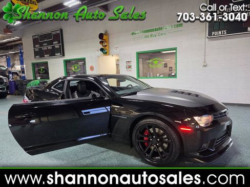 Used 2014 Chevrolet Camaro SS w/ SS Performance Package RWD image 1