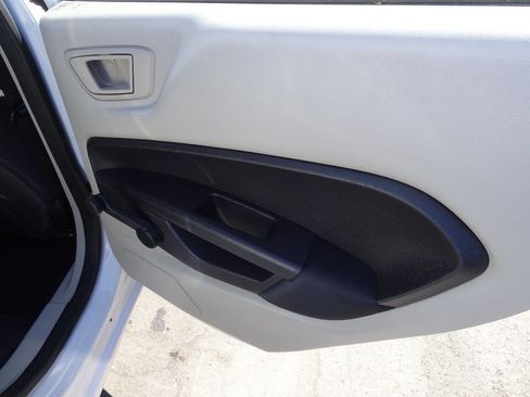 Used 2013 Ford Fiesta S w/ Convenience Pkg image 15
