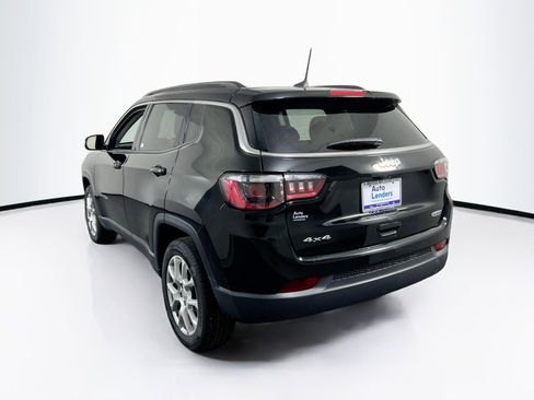 Used 2022 Jeep Compass Latitude image 7