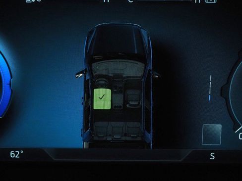 Used 2024 Ford F150 Lightning Platinum image 20