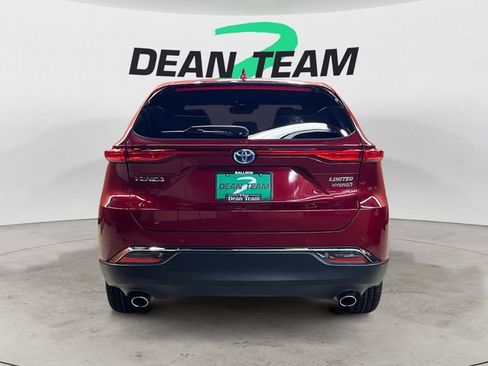 Used 2021 Toyota Venza Limited w/ Advanced Technology Package AWD/4WD image 7