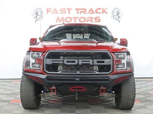 Used 2018 Ford F150 Raptor w/ Equipment Group 802A Luxury AWD/4WD image 2