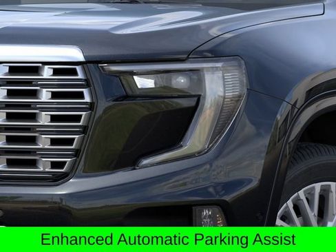 New 2026 GMC Acadia Denali w/ Super Cruise Package AWD/4WD image 11
