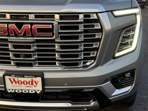 New 2026 GMC Yukon XL Denali w/ Sun & Power Step Package image 10