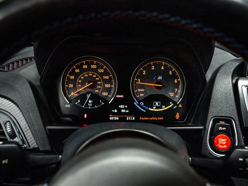 Used 2017 BMW M2 RWD image 23