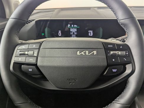New 2026 Kia Sportage EX image 16