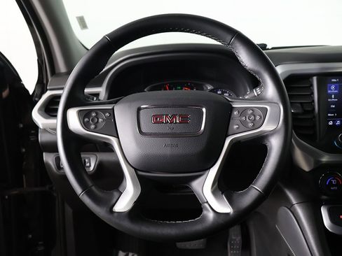 Used 2023 GMC Acadia SLT image 41